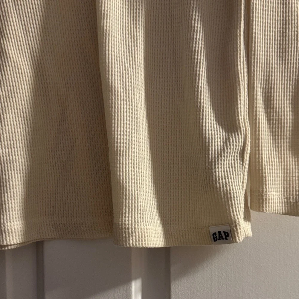 GAP Cream Waffle Long Sleeve Shirt